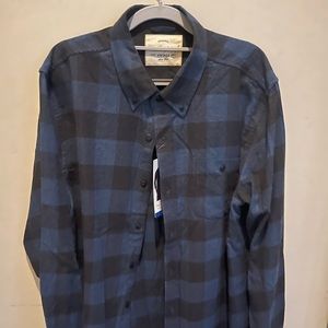 Weatherproof flannel size large. NWT.